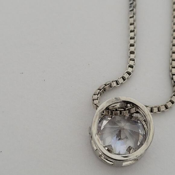 925 Sterling Silver Necklace Pendant - Bezel Single Zirconia Boxy Chain 17" - Picture 7 of 8